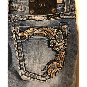 Miss me light wash ripped size 29 boot cut flare
